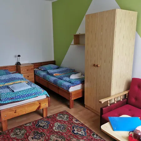 Dom Wczasowy Maja Bed & Breakfast