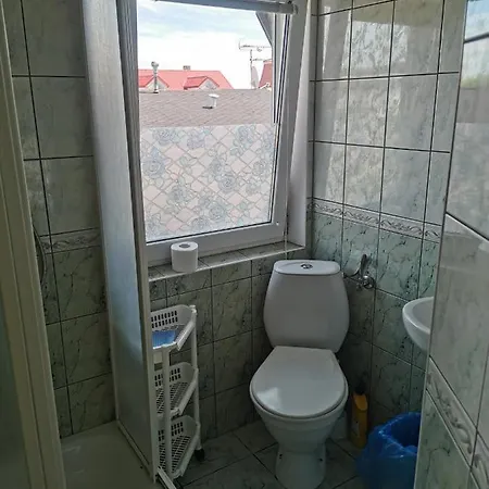 לינה וארוחת בוקר Maja