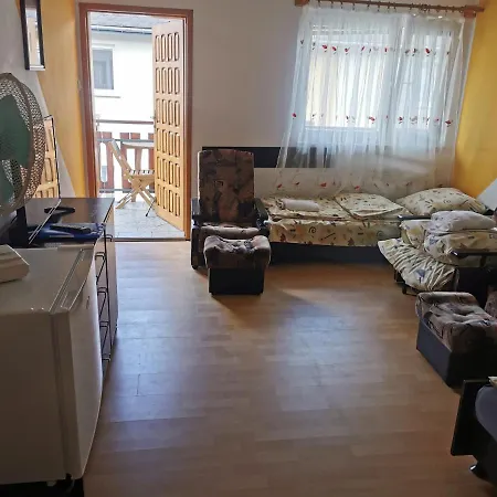 Maja לינה וארוחת בוקר