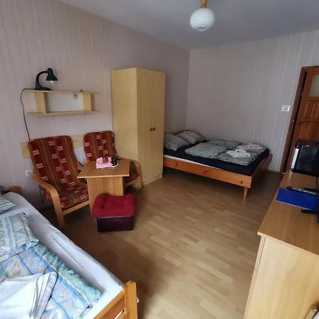 Maja דז'ווירז'ינו