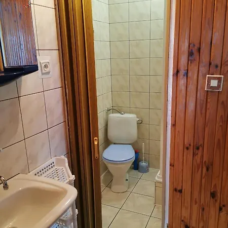 Dom Wczasowy Maja Bed & Breakfast *