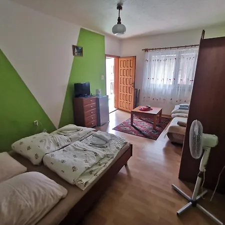 Dom Wczasowy Maja * Dzwirzyno