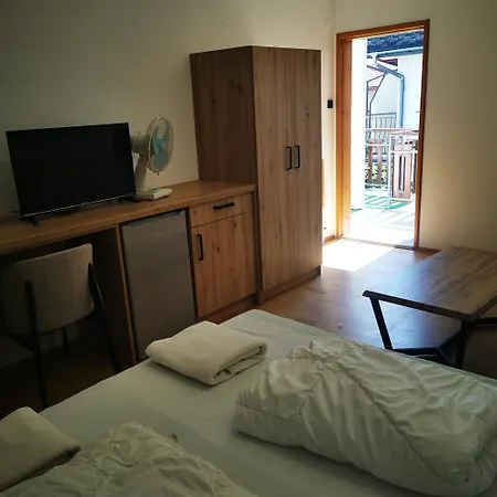 Maja לינה וארוחת בוקר דז'ווירז'ינו