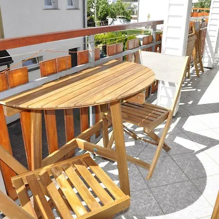 Dom Wczasowy Maja Bed & Breakfast