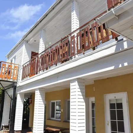 לינה וארוחת בוקר Maja דז'ווירז'ינו